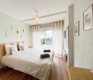 4 Schlafzimmer, Bügeleisen/Bügelbrett, Reisekinderbett, Internetzugang