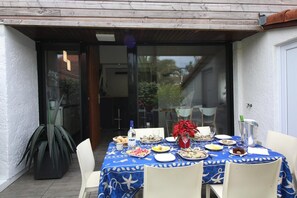 Outdoor dining - Marine Arguin - LA TESTE DE BUCH (LA TESTE DE BUCH)