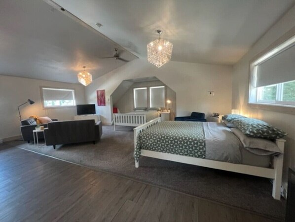 1 chambre, bureau, accès au Wi-Fi (inclus), literie fournie