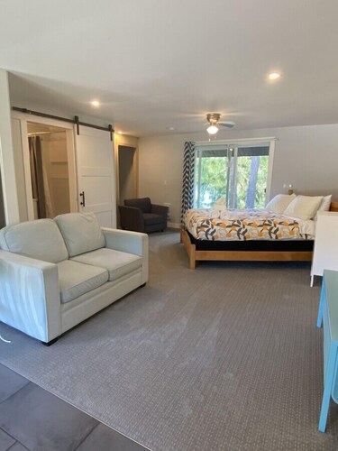 River's Edge Gabbro Suite