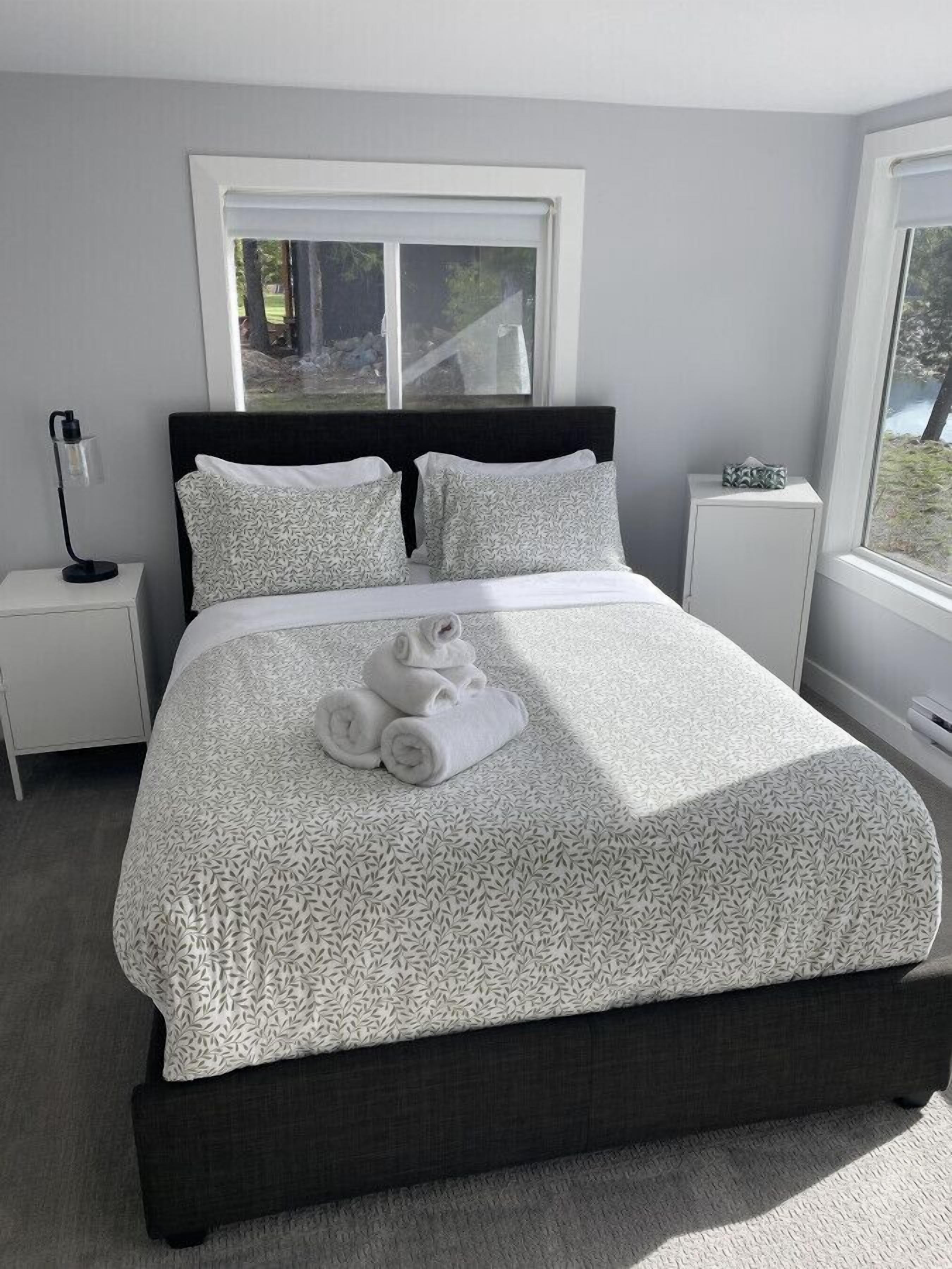 2 dormitoris, escriptori, wifi gratuïta i roba de llit 