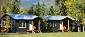 River's Edge Retreat | Quartz Glamping Cabin