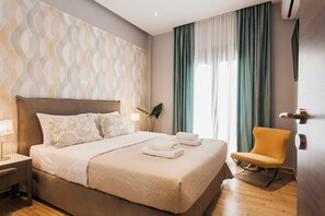 1 habitación, tabla de planchar con plancha, cuna de viaje y wifi 