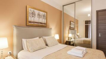 1 bedroom, iron/ironing board, travel crib, WiFi