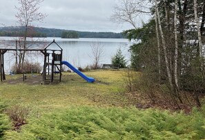 Children's area - Belgrade Lakes Cottage w/ Long Pond beach access close to Augusta, Colby College (Rome)