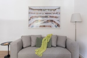 TV - iFlat | Prati design apartment (Roma)