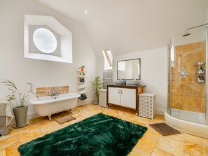 Towels - 5 bedroom accommodation in Rossendale (Rossendale)