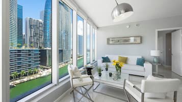 Exclusive Apartment, 2 Bedrooms, Non Smoking | Living area | Flat-screen TV