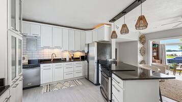 Exclusive-Apartment, Nichtraucher, Meerblick | Eigene Küche