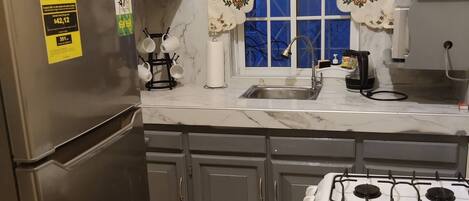 Fridge, microwave, oven, stovetop