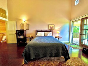 10 soverom, strykejern/-brett, reiseseng for barn og wi-fi