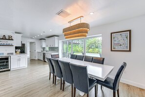 Dining - Naples Escape w/ Furnished Patio & Private Pool! (Naples)