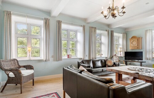 Gorgeous home in Bredebro with WiFi