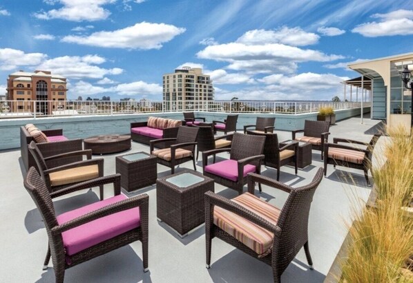 Terrace/patio - WorldMark Inn at the Park - 1 Bedroom (San Diego)