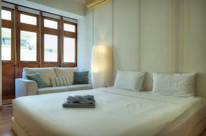 3 bedrooms, iron/ironing board, free WiFi, bed sheets - Modern duplex 3 bedroom with sun terrace VMAU1-1 (Sliema)