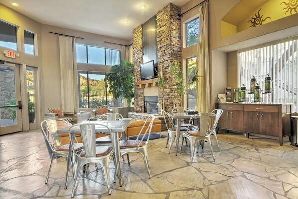 Dining - WorldMark South Mountain Preserve - 3 Bedroom (Phoenix)