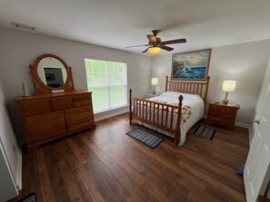 2 Schlafzimmer, Bügeleisen/Bügelbrett, kostenloses WLAN, Bettwäsche