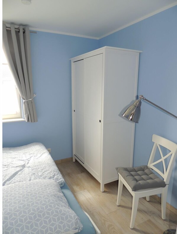 3 bedrooms, iron/ironing board, WiFi