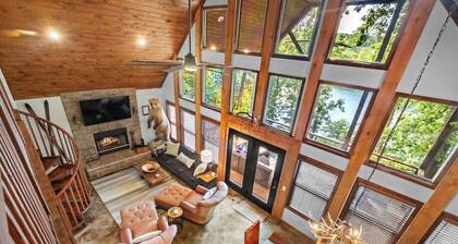 Lakefront, Lakeviews Cedar Cabin- Rope Swing Cove