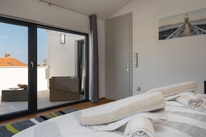 3 bedrooms, Internet