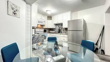 Fridge, microwave, oven