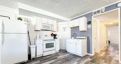 2 Bed Altamonte Springs Apartment Unit #1