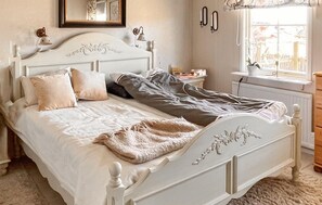 3 bedrooms