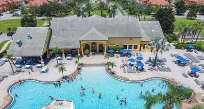 Family-friendly 4-bed Townhome Near Disney World