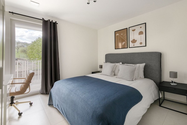 1 chambre, fer et planche à repasser, Wi-Fi, draps fournis