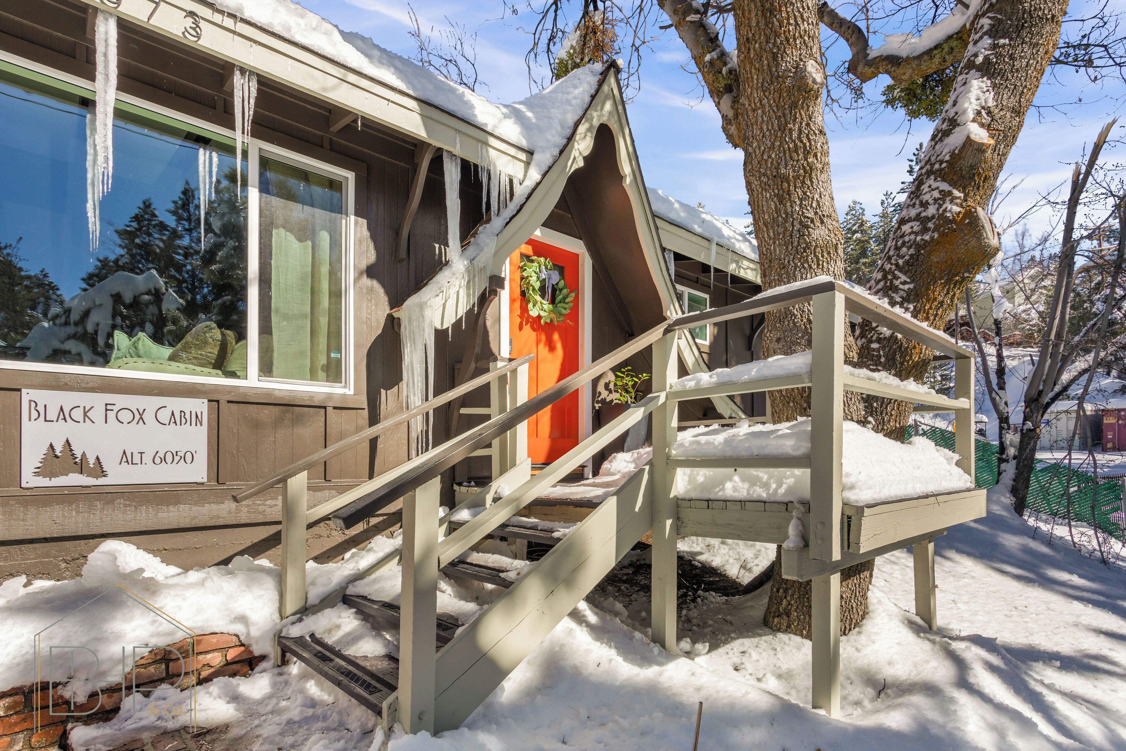 Family-friendly retreat conveniently located near Snow Valley!