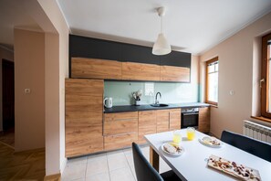 Apartment | 4 bedrooms - Spacious & Modern Apartments- Old Town (Sarajevo)