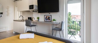 Bright and Modern Apartments in City Center