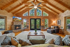 Smart TV, fireplace