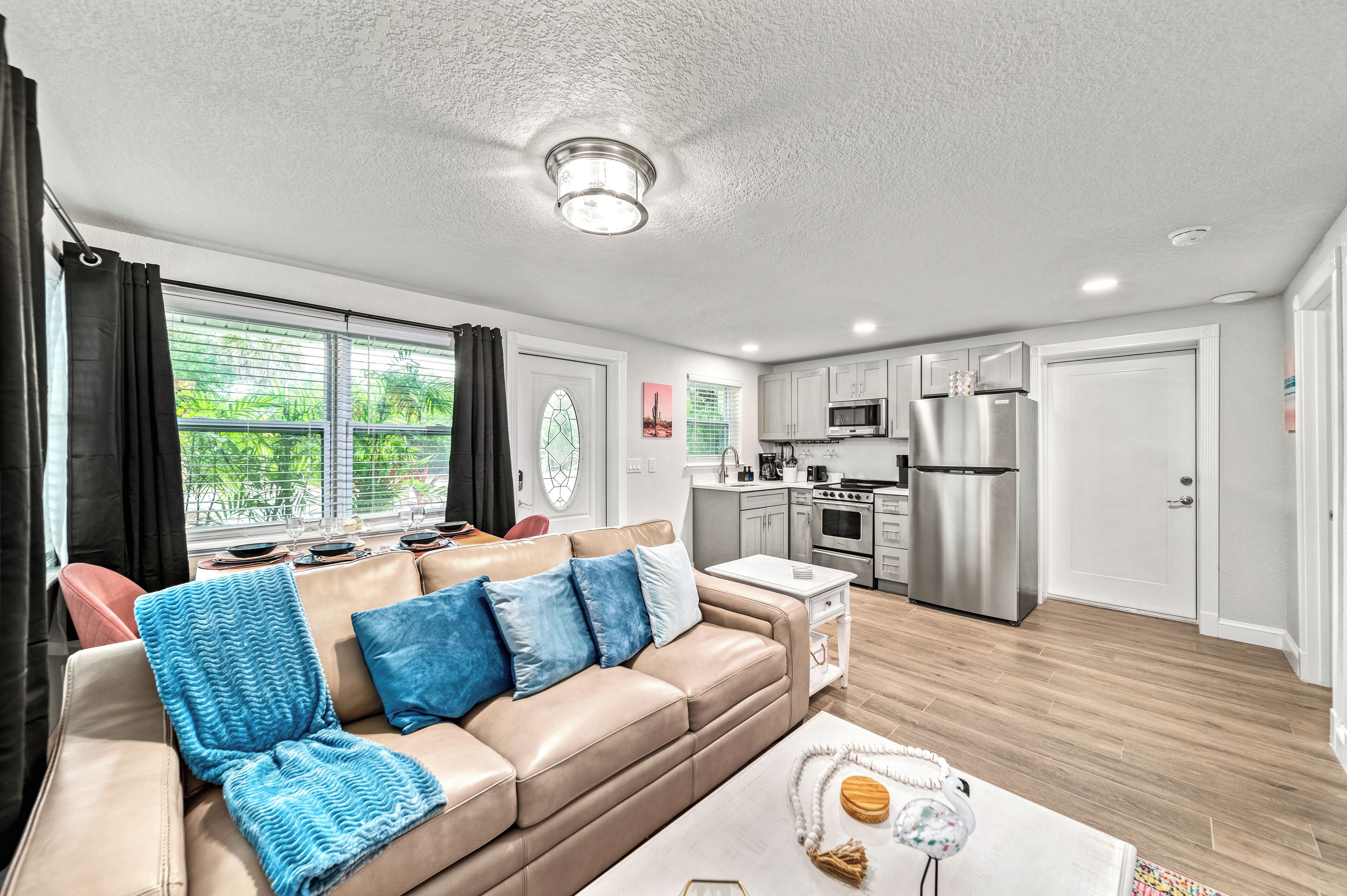 Frangipani | True Florida Getaway! Heated Pool, Themed Room, and Tons of Amenities!