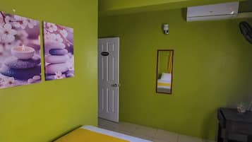 2 sovrum, strykjärn/strykbräda, resesäng och wi-fi