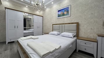 2 habitaciones, tabla de planchar con plancha, wifi y ropa de cama