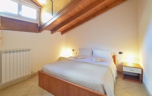 1 camera, ferro/asse da stiro, Wi-Fi gratuito, lenzuola