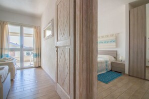 2 室のベッドルーム、アイロン / アイロン台、WiFi