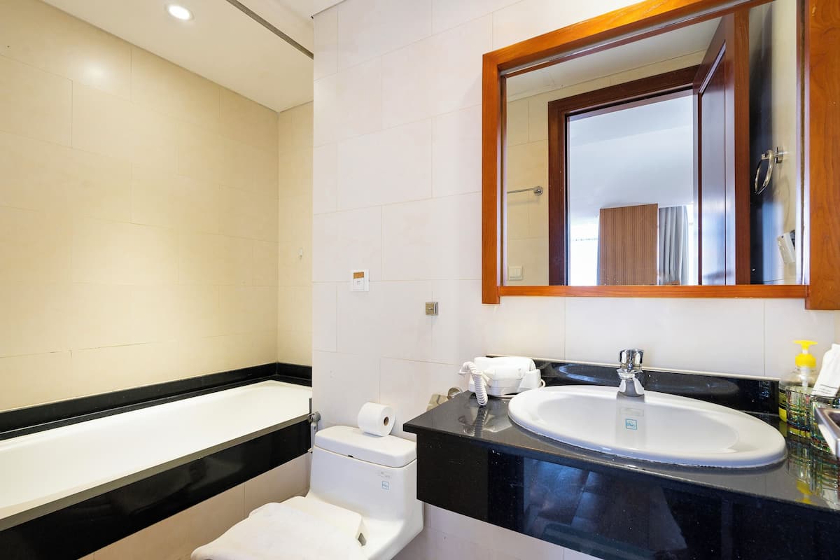 Apartemen Basic, 1 Tempat Tidur King dengan tempat tidur Sofa | Fasilitas kamar