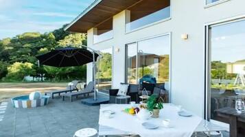 BBQ/picnic area