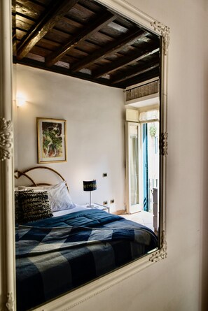 1 bedroom, iron/ironing board, free WiFi, bed sheets - Estate4home - Trevi fountain apartment (Roma)