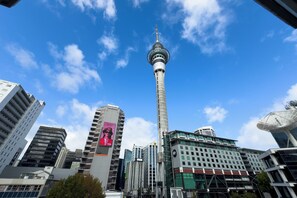Point of interest - Two bedrooms Condo with Skytower View (Auckland)
