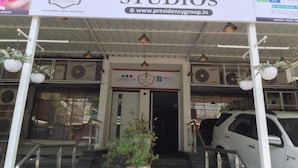 Front of property - Presidency Studios (Vadodara)
