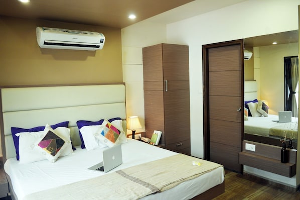 Executive Apartment, City View