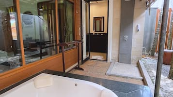 Deluxe Villa, 1 King Bed with Sofa bed, Kitchen, Pool View | Bathroom | Free toiletries, hair dryer, towels, soap