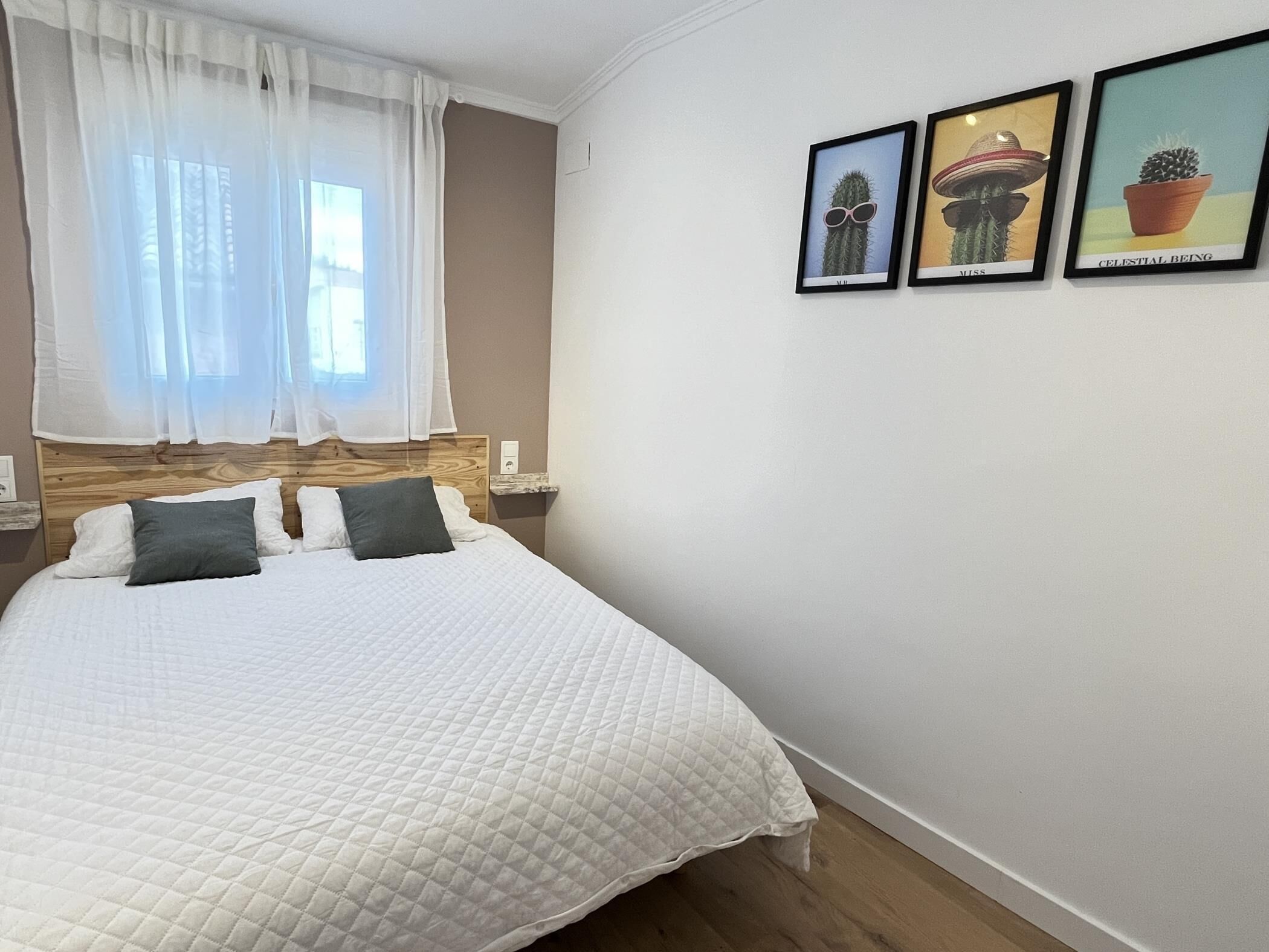 3 bedrooms, Internet