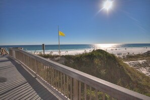 Beach nearby - Miramar Beach Condo | Hidden Dunes | Family Getaway | Fall Break (Miramar)