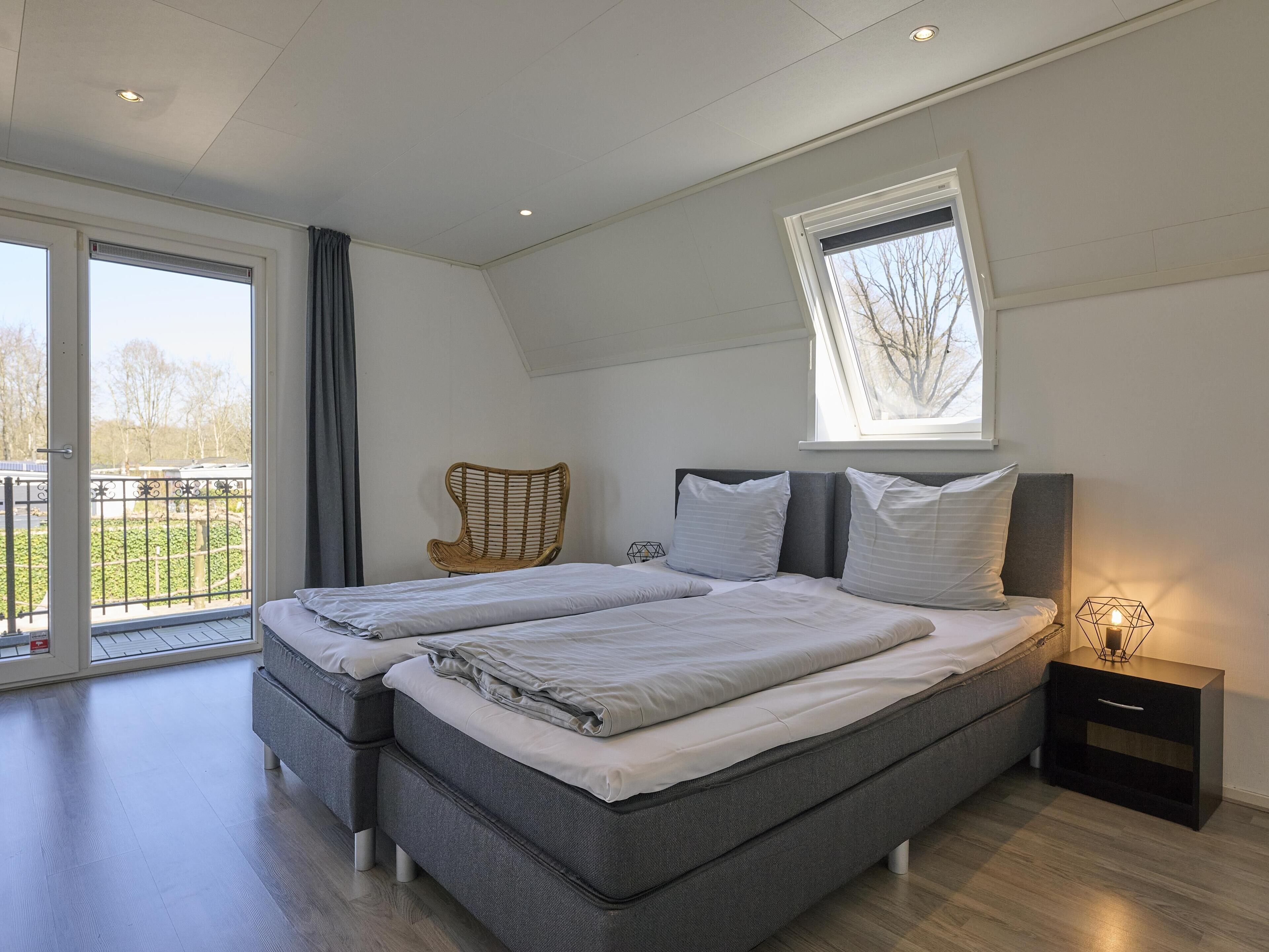 3 bedrooms, Internet