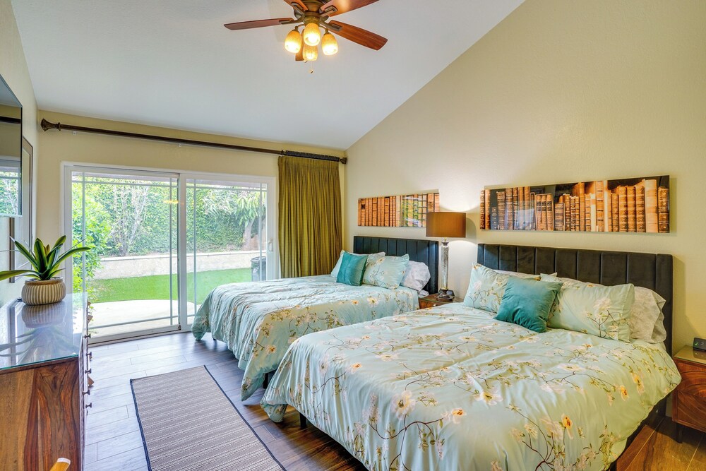 Lovely Tustin Home w/ Outdoor Kitchen 3 Mi to Zoo North Tustin Vrbo