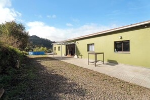 Esterni